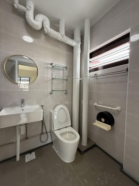 506 Serangoon North Avenue 4, 506 Serangoon North Avenue 4, 4 Bedrooms, 1,560 sqft, HDB Flat For Sale, by Kerin Toh, 500160621 - Bathroom - PropertyGuru.com.sg