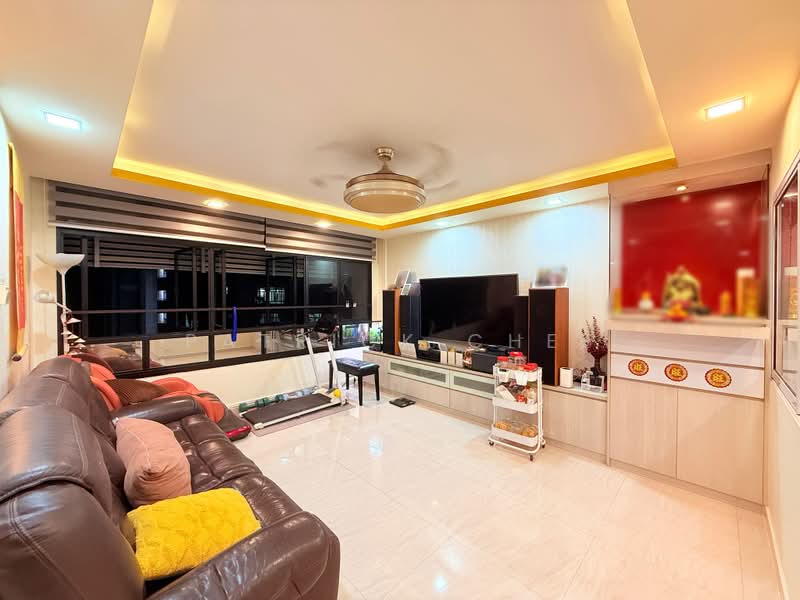576 Woodlands Glen, 576 Woodlands Drive 16, 3 Bedrooms, 1,184 sqft, HDB Flat For Sale, by Patrick Chee, 500160624 - Living Room - PropertyGuru.com.sg