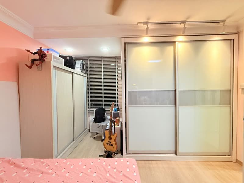 576 Woodlands Glen, 576 Woodlands Drive 16, 3 Bedrooms, 1,184 sqft, HDB Flat For Sale, by Patrick Chee, 500160624 - Bedroom - PropertyGuru.com.sg