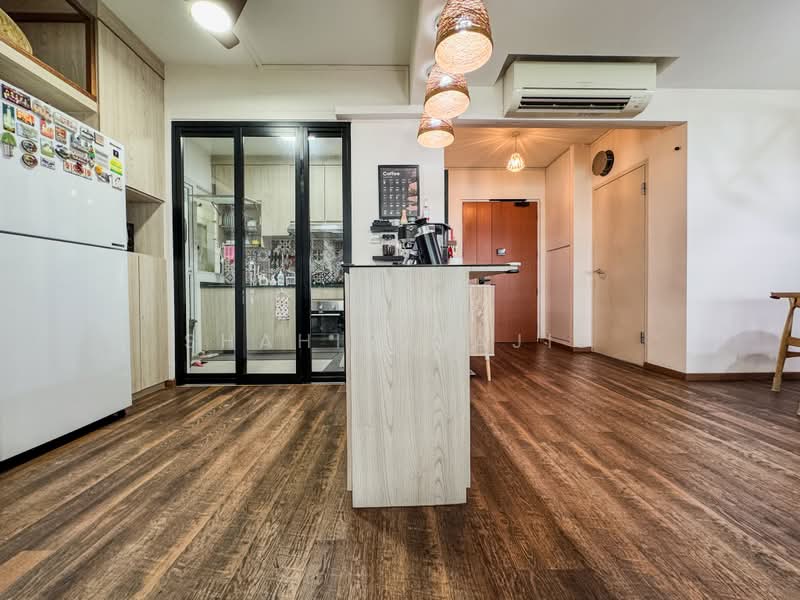 217A Sumang Walk, 217A Sumang Walk, 3 Bedrooms, 1,206 sqft, HDB Flat For Sale, by Shahir Majid, 500160625 - Kitchen - PropertyGuru.com.sg