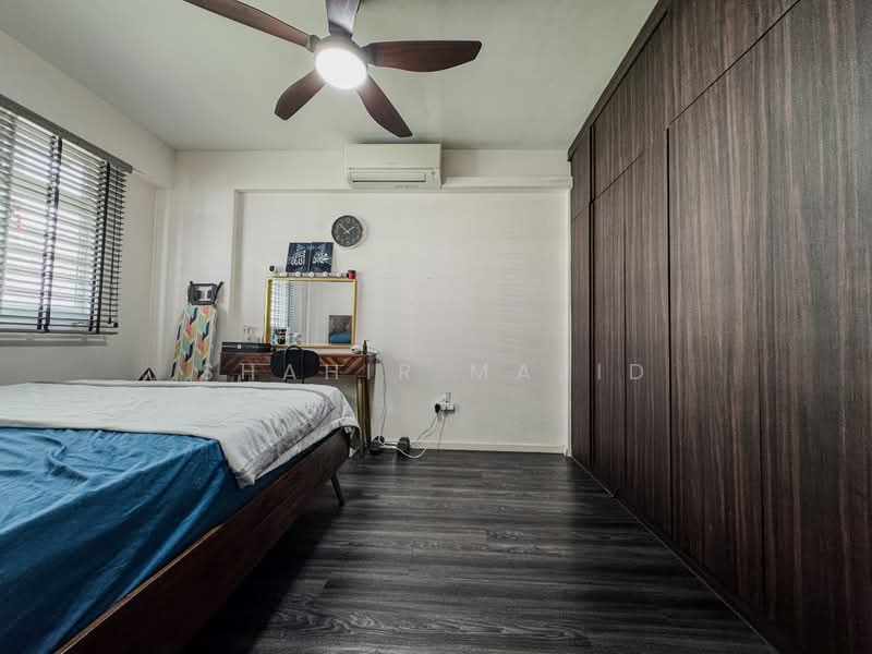 217A Sumang Walk, 217A Sumang Walk, 3 Bedrooms, 1,206 sqft, HDB Flat For Sale, by Shahir Majid, 500160625 - Bedroom - PropertyGuru.com.sg