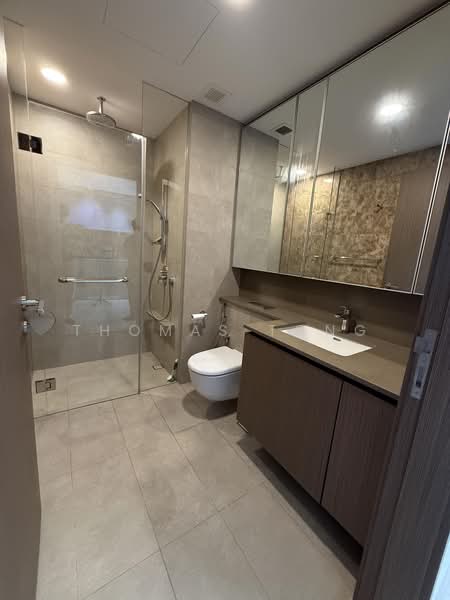 Seaside Residences, 10 Siglap Link, 2 Bedrooms, 592 sqft, Apartment For Sale, by Thomas Tong, 500160632 - Bathroom - PropertyGuru.com.sg