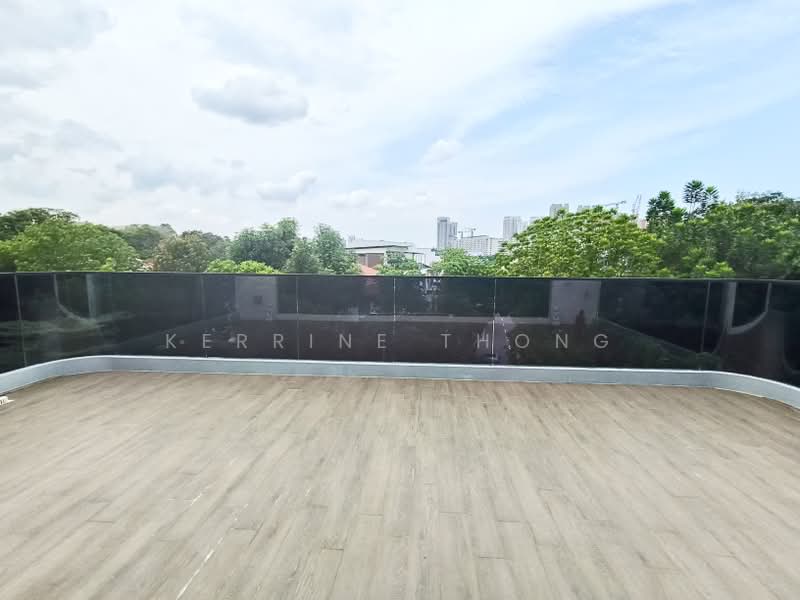 Luxury Detached Home at District 10, Within 1km to Henry Park Primary School, Grove Drive, 5 Bedrooms, 12,110 sqft, Detached House For Sale, by Kerrine Thong, 500160640 - Balcony - PropertyGuru.com.sg