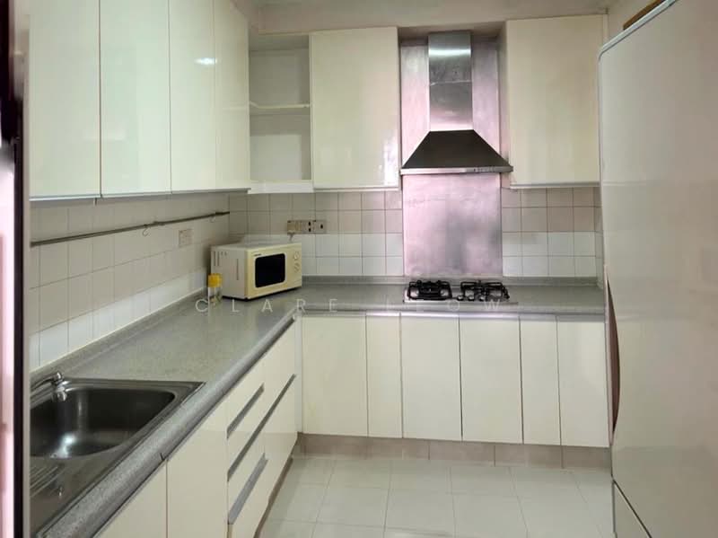 Edelweiss Park Condo, 88 Flora Road, Studio, 710 sqft, Condominium For Sale, by Clare Leow, 500160646 - Kitchen - PropertyGuru.com.sg