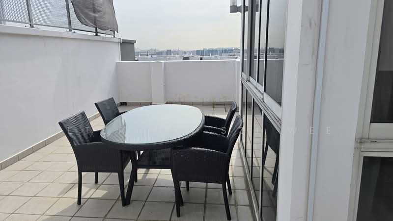 Heron Bay, Upper Serangoon View, 4 Bedrooms, 2,583 sqft, Executive Condominium For Sale, by Peter Tan Sze Wee, 500160648 - Balcony - PropertyGuru.com.sg