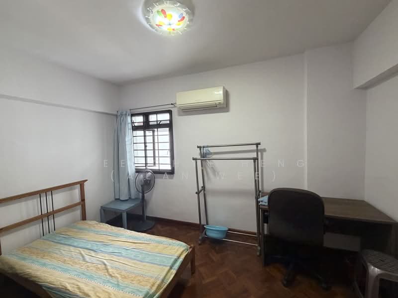 656B Jurong West Street 61, 656B Jurong West Street 61, 4 Bedrooms, 1,431 sqft, HDB Flat For Sale, by Wee Chye Heng (Alan Wee), 500160650 - Bedroom - PropertyGuru.com.sg