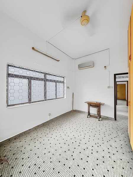 East Grove, 420 East Coast Road, 3 Bedrooms, 882 sqft, Condominium For Sale, by Clarence Foo 符策铭, 500160654 - Interior - PropertyGuru.com.sg