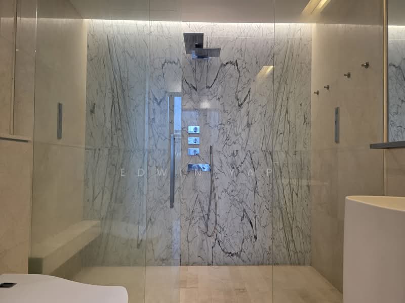 The Scotts Tower, 38 Scotts Road, 1 Bedroom, 657 sqft, Condominium For Rent, by Edwin Yap, 500160657 - Bathroom - PropertyGuru.com.sg