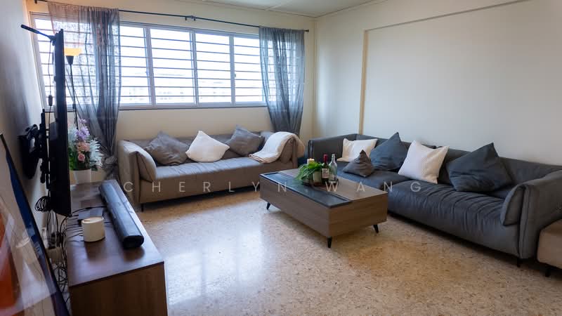 532 Jurong West Street 52, 532 Jurong West Street 52, 3 Bedrooms, 1,270 sqft, HDB Flat For Sale, by Cherlyn Wang, 500160661 - Living Room - PropertyGuru.com.sg