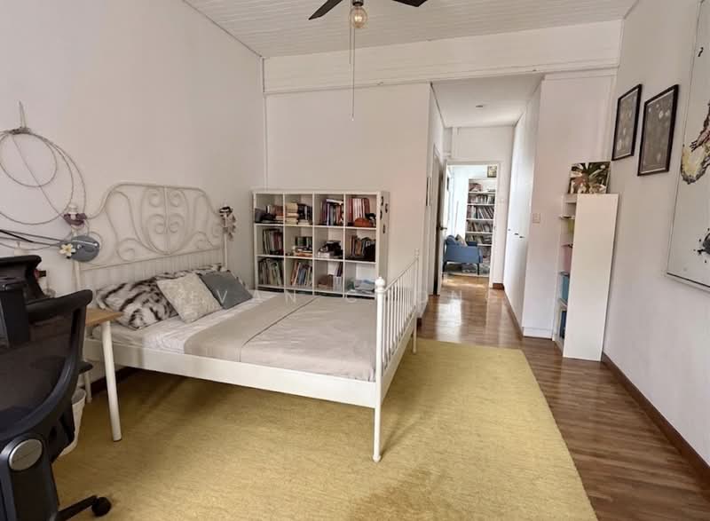 Villa Delle Rose, Taman Nakhoda, 3 Bedrooms, 2,755 sqft, Condominium For Sale, by Ivan Chong, 500160667 - Common bedroom 2  - PropertyGuru.com.sg