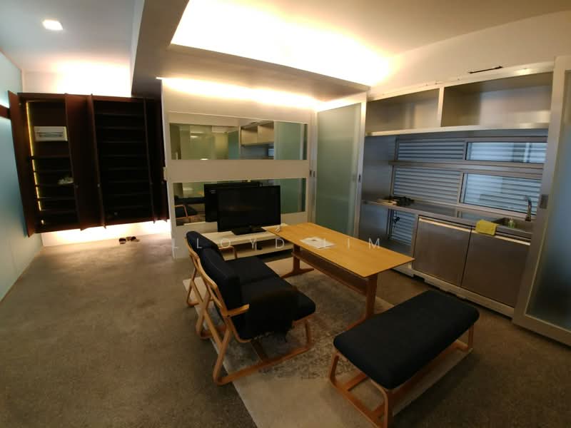 Claymore Plaza Apartments, 6 Claymore Hill, 2 Bedrooms, 797 sqft, Apartment For Rent, by Lloyd Lim, 500160668 - Living Room - PropertyGuru.com.sg