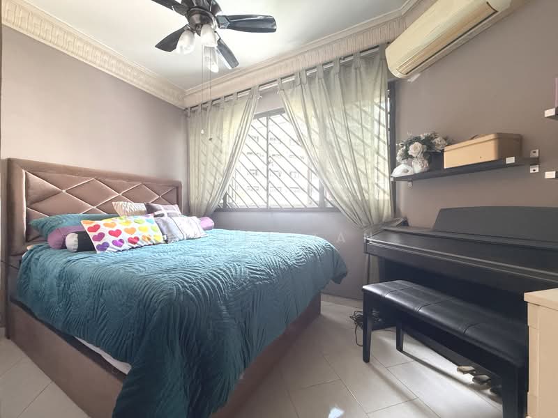 350 Yishun Avenue 11, 350 Yishun Avenue 11, 3 Bedrooms, 1,162 sqft, HDB Flat For Sale, by Nigel Tan, 500160673 - Bedroom - PropertyGuru.com.sg