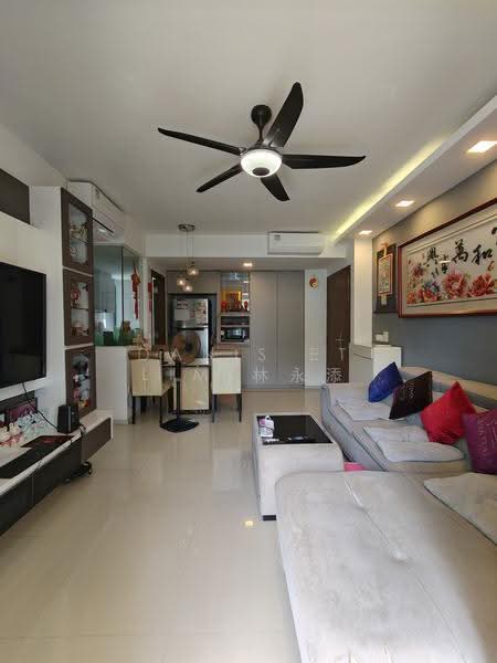 The Visionaire, 178 Canberra Drive, Sembawang / Yishun, 3 Bedrooms, 1,023 sqft, Executive Condominium For Sale, by Danis ET Lim 林永添, 500160684 - Living Room - PropertyGuru.com.sg