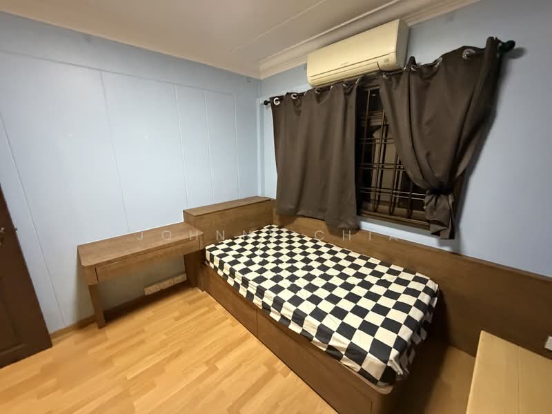 758 Woodlands Avenue 6, 758 Woodlands Avenue 6, 3 Bedrooms, 1,302 sqft, HDB Flat For Rent, by Johnny Chia, 500160706 - Bedroom - PropertyGuru.com.sg