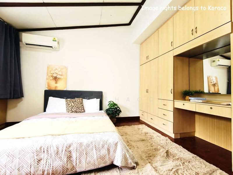 Pine Grove, 1L Pine Grove, Room Rental, 130 sqft, Condominium For Rent, by Tay Shaoqi, 500160708 - Room 2 - PropertyGuru.com.sg