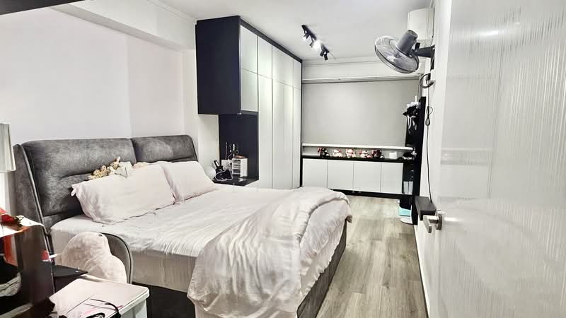 511 Jelapang Road, 511 Jelapang Road, 3 Bedrooms, 1,292 sqft, HDB Flat For Sale, by LiLi Koh, 500160711 - Bedroom - PropertyGuru.com.sg