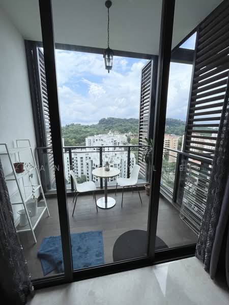 The Hillier, 6 Hillview Rise, 1 Bedroom, 624 sqft, Condominium For Rent, by Anthony Lee, 500160726 - Balcony - PropertyGuru.com.sg