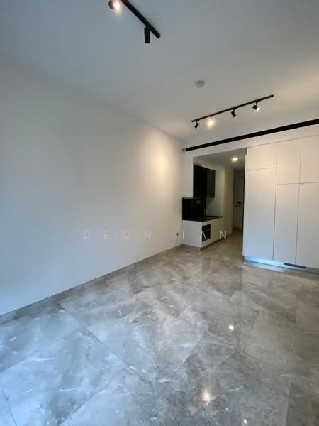 Martin Modern, 10 Martin Place, 2 Bedrooms, 764 sqft, Condominium For Rent, by Deon Tan, 500160735 - Interior - PropertyGuru.com.sg