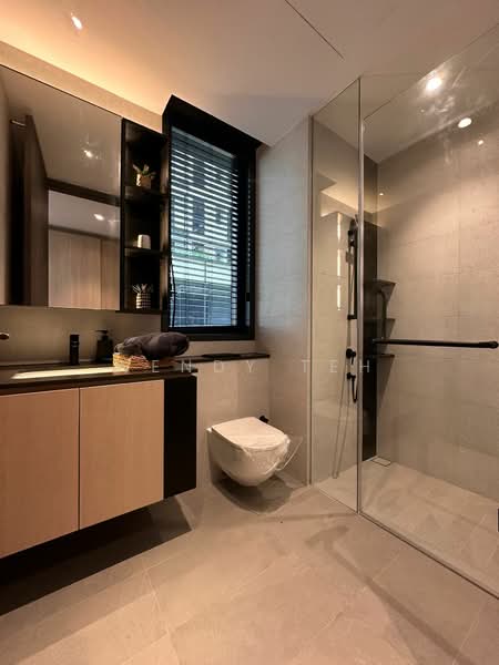 Jervois Mansion, 4 Jervois Close, 3 Bedrooms, 1,249 sqft, Condominium For Rent, by Wendy Teh, 500160749 - Bathroom - PropertyGuru.com.sg
