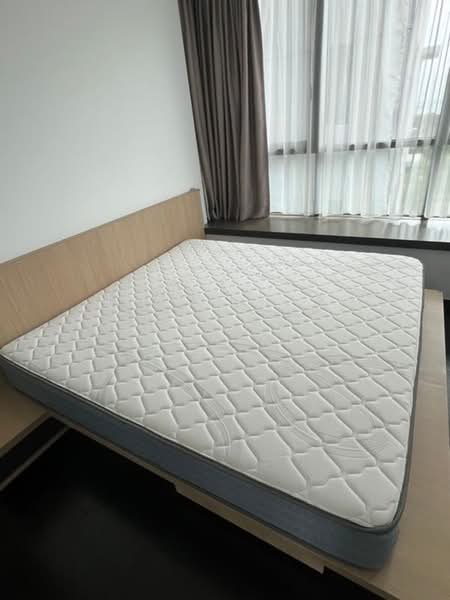 Skyline Residences, 612 Telok Blangah Road, 2 Bedrooms, 829 sqft, Condominium For Rent, by Fei Fong, 500160750 - Master Bedroom - PropertyGuru.com.sg