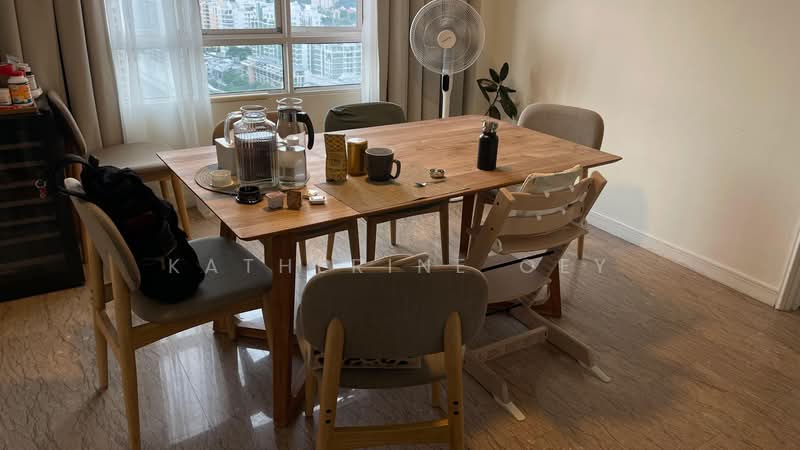 Tiara, 1 Kim Seng Walk, 3 Bedrooms, 1,281 sqft, Apartment For Rent, by Katherine Oey, 500160751 - Dining Room - PropertyGuru.com.sg