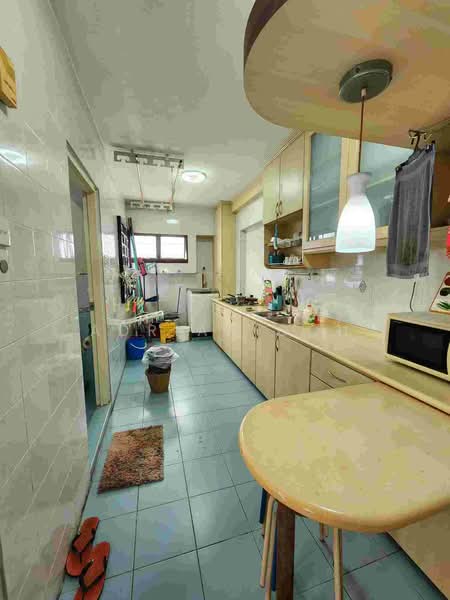 276A Jurong West Street 25, 276A Jurong West Street 25, 3 Bedrooms, 947 sqft, HDB Flat For Rent, by Adrian Goh, 500160756 - Kitchen - PropertyGuru.com.sg