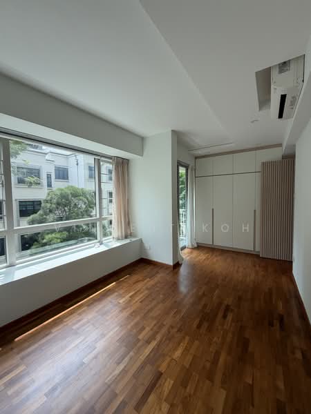 Parc Mondrian, 21 Woodleigh Close, 3 Bedrooms, 1,399 sqft, Apartment For Rent, by Vincent Koh, 500160762 - Bedroom 1 - PropertyGuru.com.sg