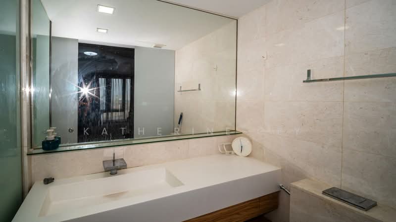 Altez, 16 Enggor Street, 1 Bedroom, 549 sqft, Condominium For Rent, by Katherine Oey, 500160764 - Bathroom - PropertyGuru.com.sg