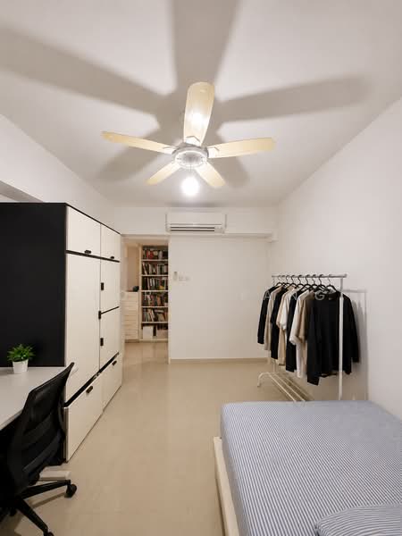 273C Jurong West Avenue 3, 273C Jurong West Avenue 3, 3 Bedrooms, 1,189 sqft, HDB Flat For Sale, by George Yang, 500160769 - Bedroom - PropertyGuru.com.sg