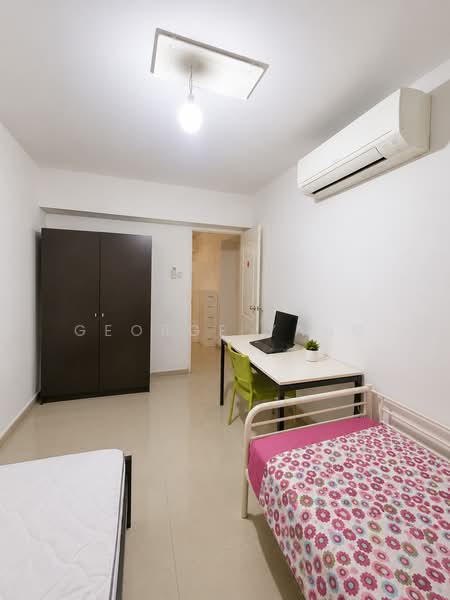273C Jurong West Avenue 3, 273C Jurong West Avenue 3, 3 Bedrooms, 1,189 sqft, HDB Flat For Sale, by George Yang, 500160769 - Bedroom - PropertyGuru.com.sg