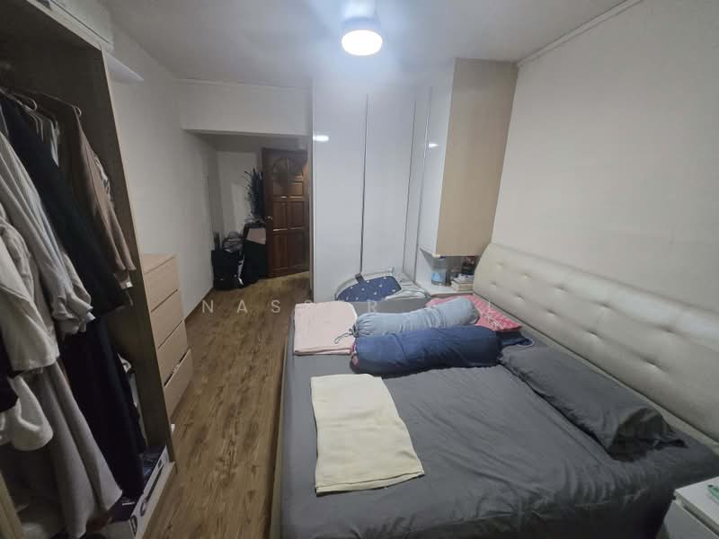 251 Tampines Street 21, 251 Tampines Street 21, 3 Bedrooms, 1,098 sqft, HDB Flat For Sale, by Nasser A L, 500160780 - Bedroom - PropertyGuru.com.sg