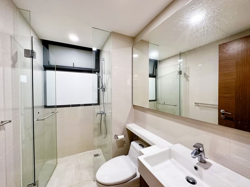 The Topiary, 15 Fernvale Lane, 4 Bedrooms, 1,367 sqft, Executive Condominium For Sale, by Tricia Ong, 500160783 - Bathroom - PropertyGuru.com.sg