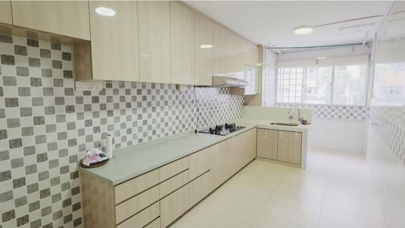 207 Serangoon Central, 207 Serangoon Central, 3 Bedrooms, 893 sqft, HDB Flat For Sale, by Wong Jun Jie, 500160784 - Kitchen - PropertyGuru.com.sg