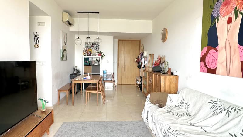The Glades, 18 Bedok Rise, 3 Bedrooms, 990 sqft, Condominium For Sale, by Angela Wang, 500160786 - Living Room - PropertyGuru.com.sg