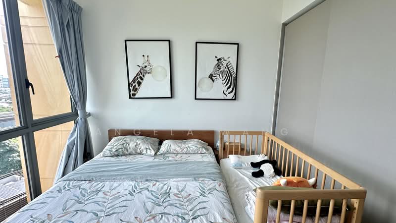 The Glades, 18 Bedok Rise, 3 Bedrooms, 990 sqft, Condominium For Sale, by Angela Wang, 500160786 - Master Bedroom - PropertyGuru.com.sg