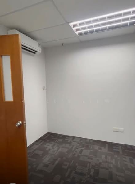 Vertex, 33 Ubi Avenue 3, 168 sqft, Light Industrial (B1) For Rent, by Phyllis Liew, 500160792 - Interior - CommercialGuru.com.sg