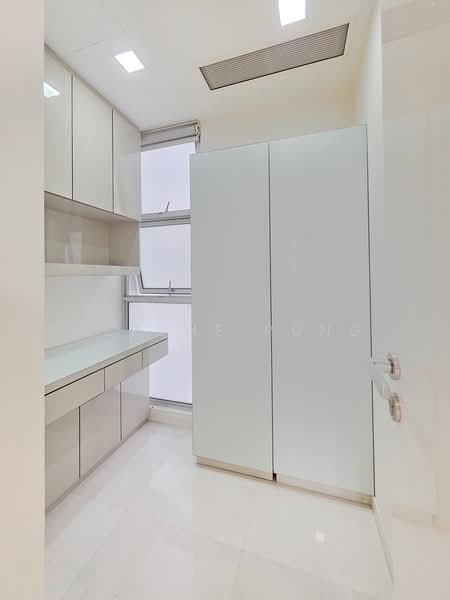 Cairnhill Residences, 31 Cairnhill Circle, 2 Bedrooms, 904 sqft, Apartment For Rent, by Jereme Pung, 500160798 - Study - PropertyGuru.com.sg