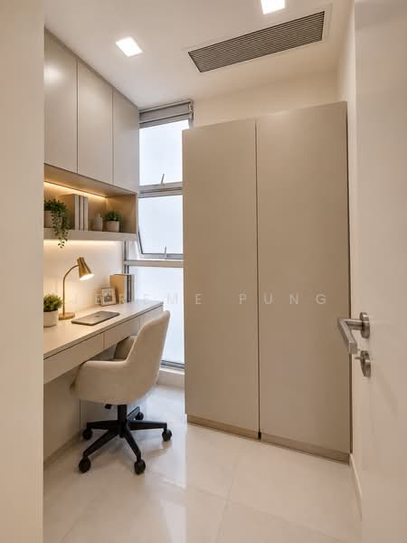 Cairnhill Residences, 31 Cairnhill Circle, 2 Bedrooms, 904 sqft, Apartment For Rent, by Jereme Pung, 500160798 - Study - PropertyGuru.com.sg