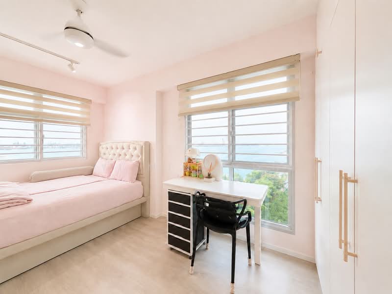 422A Northshore Drive, 422A Northshore Drive, 3 Bedrooms, 1,248 sqft, HDB Flat For Sale, by Yi Ming Loh, 500160800 - Bedroom - PropertyGuru.com.sg
