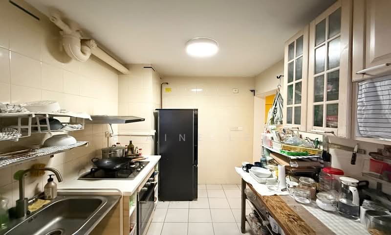 301D Punggol Place, 301D Punggol Place, 3 Bedrooms, 1,001 sqft, HDB Flat For Sale, by Elaine Lee, 500160809 - Kitchen - PropertyGuru.com.sg