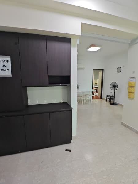 Jervois Regency, 49 Jervois Road, Room Rental, 200 sqft, Apartment For Rent, by Steve Voon, 500160812 - Living Room - PropertyGuru.com.sg