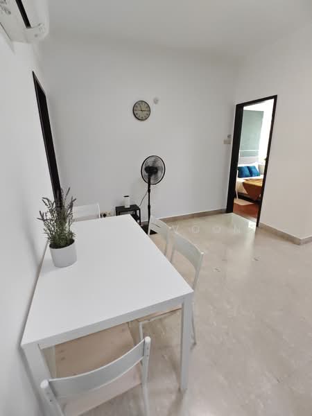 Jervois Regency, 49 Jervois Road, Room Rental, 200 sqft, Apartment For Rent, by Steve Voon, 500160812 - Dining Room - PropertyGuru.com.sg