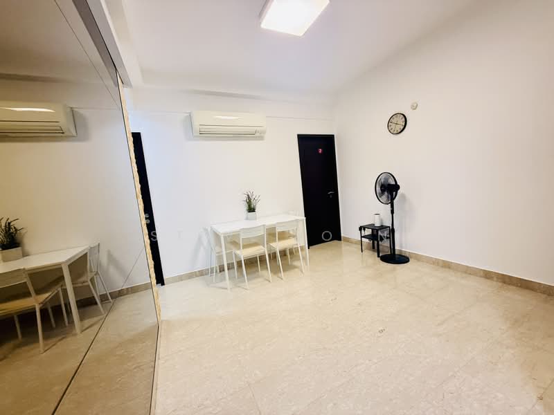 Jervois Regency, 49 Jervois Road, Room Rental, 200 sqft, Apartment For Rent, by Steve Voon, 500160812 - Dining Room - PropertyGuru.com.sg