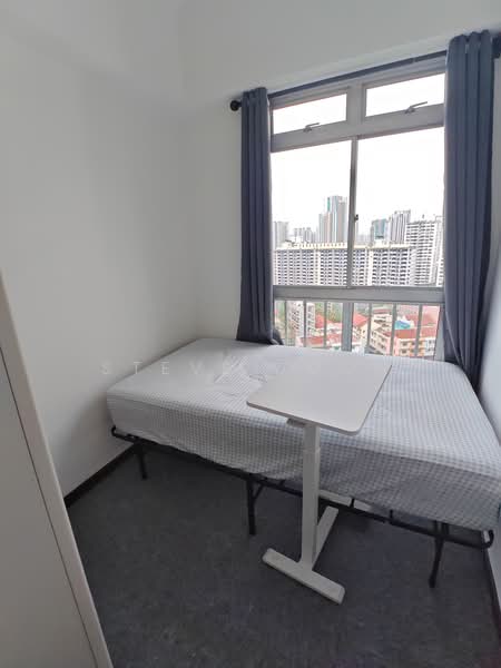 Ava Towers, 10 Ava Road, Room Rental, 150 sqft, Condominium For Rent, by Steve Voon, 500160814 - Room 2 - PropertyGuru.com.sg