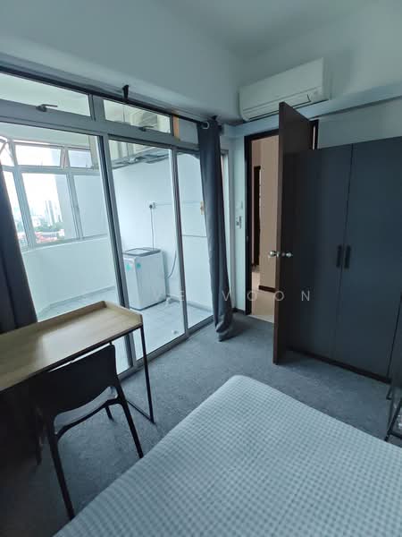 Ava Towers, 10 Ava Road, Room Rental, 150 sqft, Condominium For Rent, by Steve Voon, 500160814 - Room 3 - PropertyGuru.com.sg