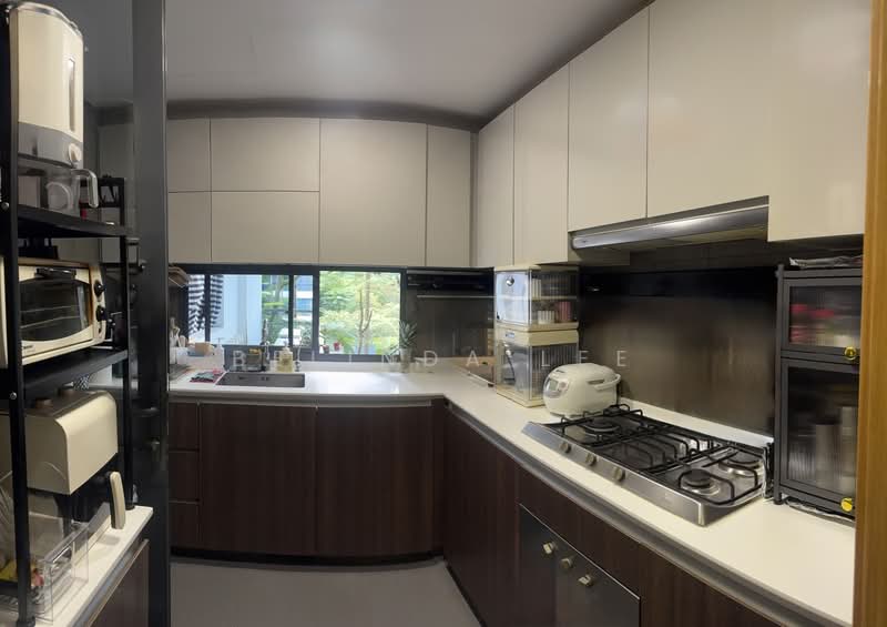 Parc Olympia, 60 Flora Drive, Changi Airport / Changi Village, 4 Bedrooms, 1,485 sqft, Condominium For Sale, by Belinda Lee, 500160825 - Kitchen - PropertyGuru.com.sg