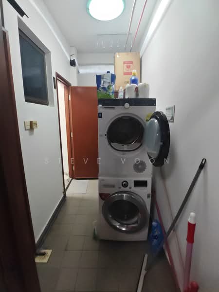 Parc Oasis, 43 Jurong East Avenue 1, Room Rental, 200 sqft, Condominium For Rent, by Steve Voon, 500160826 - Interior - PropertyGuru.com.sg