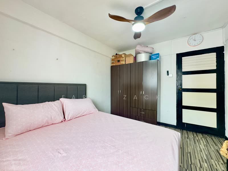 93 Paya Lebar Way, 93 Paya Lebar Way, 2 Bedrooms, 624 sqft, HDB Flat For Sale, by Farah Zack, 500160833 - Bedroom - PropertyGuru.com.sg