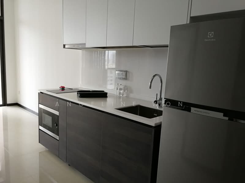 Sims Urban Oasis, 12 Sims Drive, Studio, 463 sqft, Condominium For Sale, by Angeline Won, 500160838 - Kitchen - PropertyGuru.com.sg