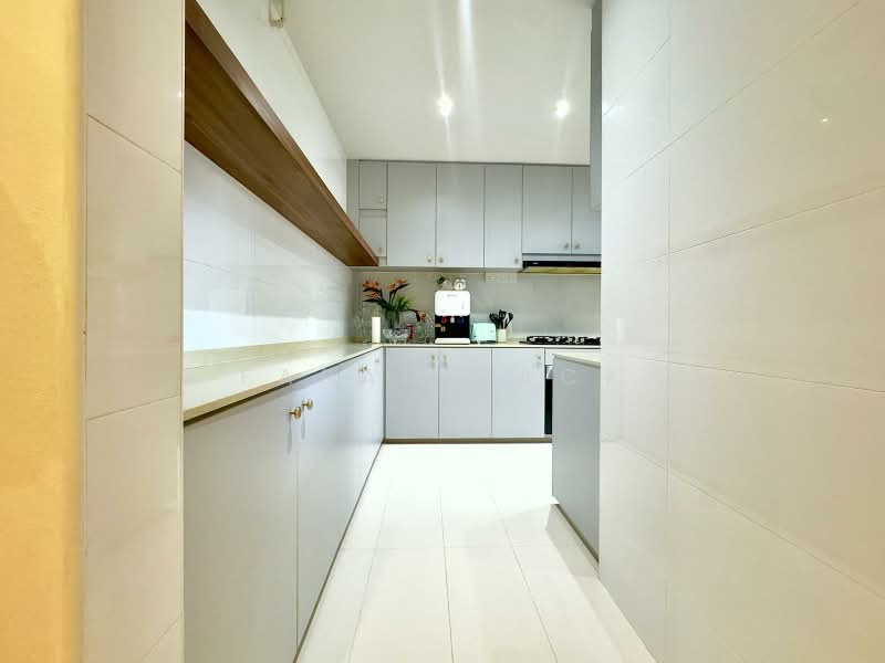 620B Tampines Street 61, 620B Tampines Street 61, 3 Bedrooms, 1,001 sqft, HDB Flat For Sale, by Farah Zack, 500160839 - Kitchen - PropertyGuru.com.sg